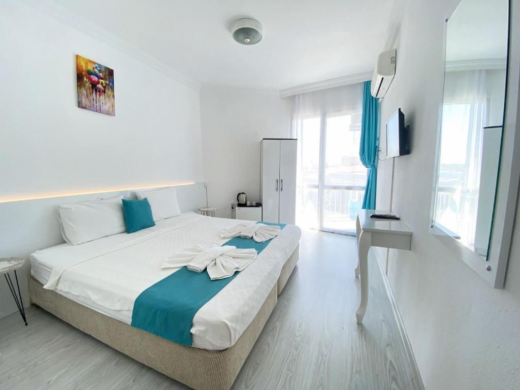 Cesme Minerva Port Hotel Екстериор снимка